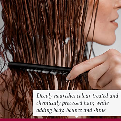 Popravljajući regenerator za obojenu izbijeljenu kosu u boji dubinski kondicionira, hidratizira i njeguje kemijski tretiranu
